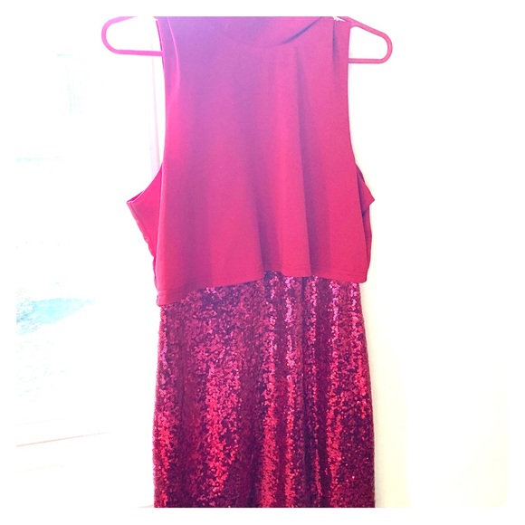 Red Party Modish Dress - Picture 2 of 8